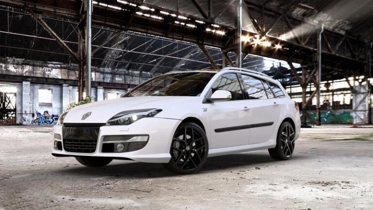 Co wybrać: Laguna 3 z silnikiem benzynowym czy dieslem?