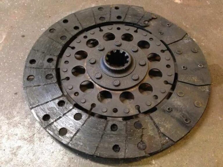 Jak rozpoznać objawy zużytego sprzęgła w systemie DSG?