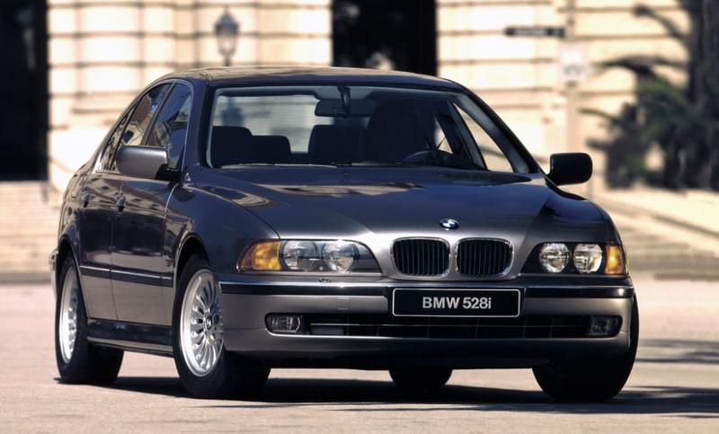 Otwarcie bagażnika BMW E39