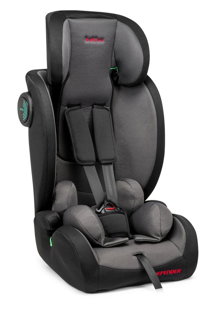 Montaż fotelika samochodowego krok po kroku