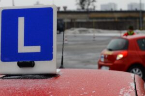 Prawo jazdy dla głuchoniemych – czy to możliwe?