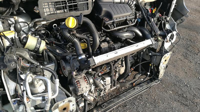 Jaki silnik wybrać dla swojego Trafic'a? Praktyczny przewodnik dla kierowców