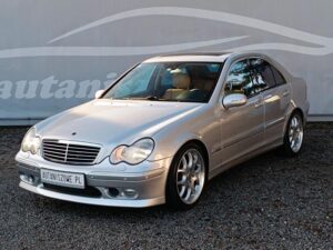 Gdzie Szukać Modułu ESP w Mercedesie W203? Sprawdź Nasze Wskazówki!